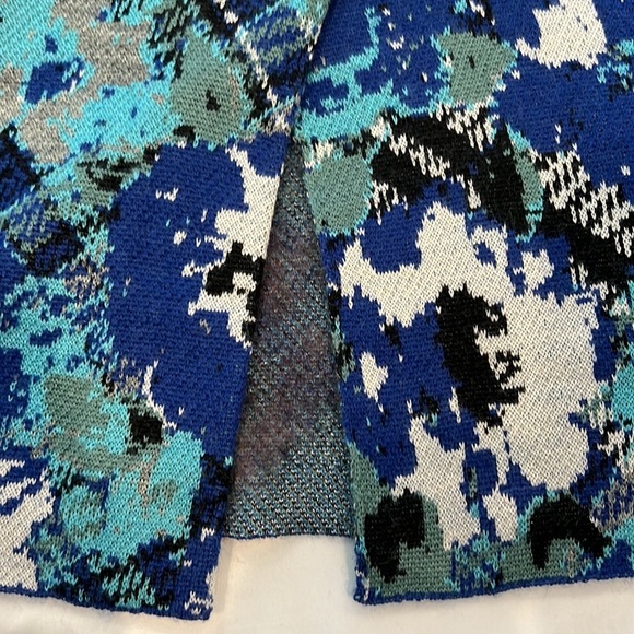 Beautiful troubadour skirt - Picture 3 of 4